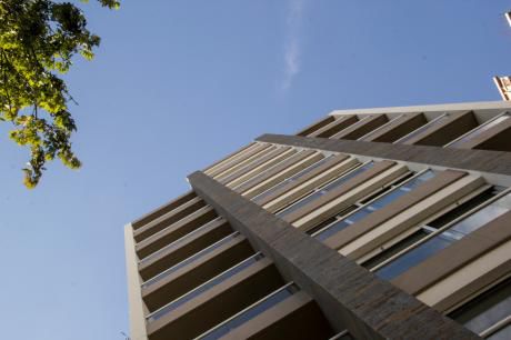 Excelentes Terminaciones, Unidades Vacías Y Otras Rentando. Consulte