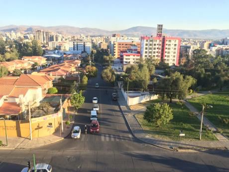 En Venta Hermoso Departamento Zona Norte En último Piso