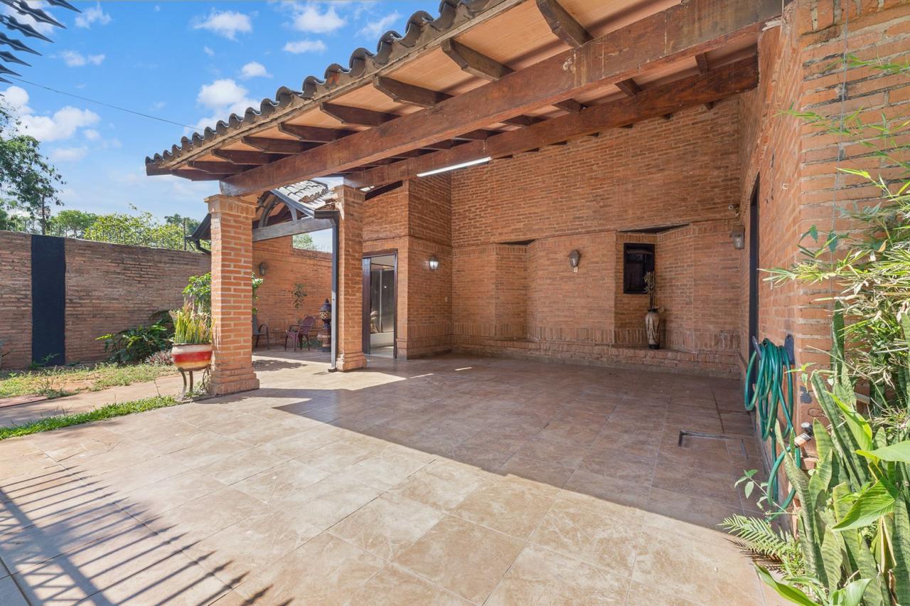 Gran Residencia a la Venta - Zona Laguna Grande — foto 2