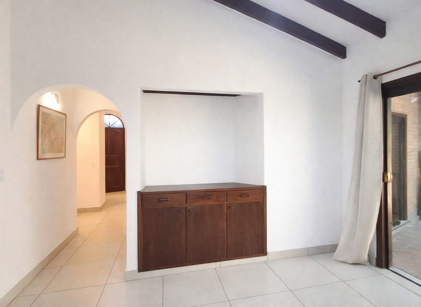 Residencia en Alquiler – zona Mburucuyá — foto 3