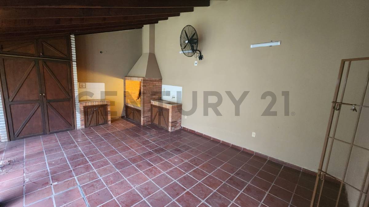 ALQUILO CASA TIPO CHALET EN BARRIO VILLA AURELIA — foto 3