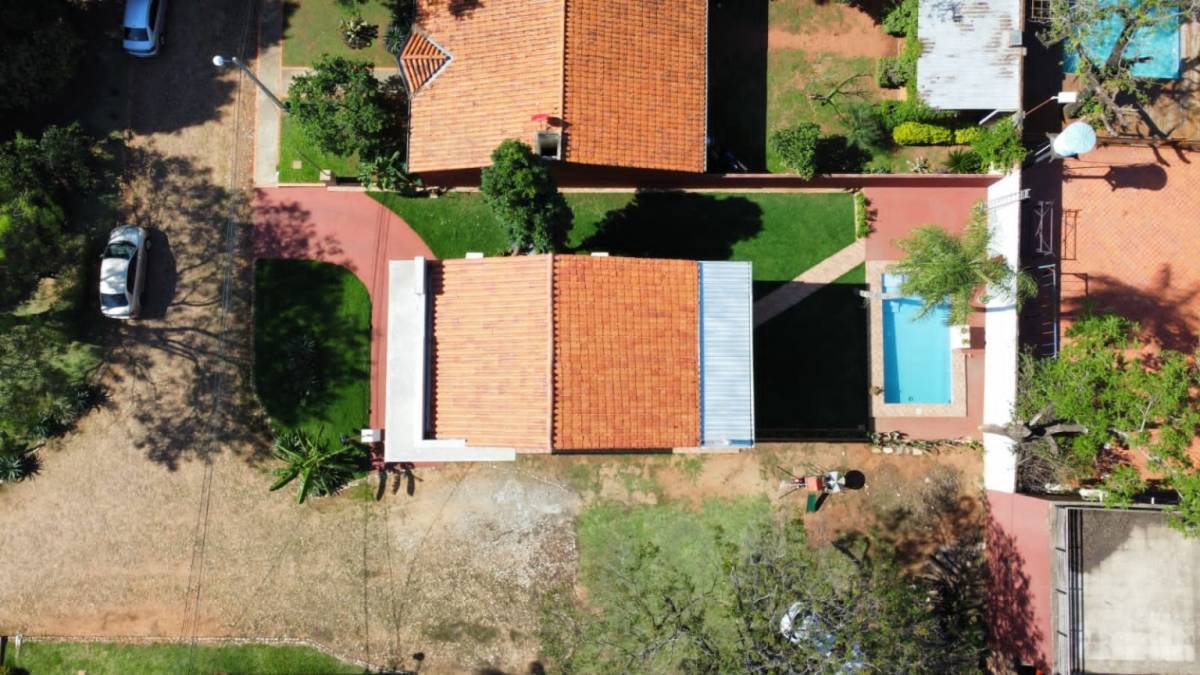VENDO HERMOSA CASA EN CONDOMINIO CERRADO ALTO LOS LAURELES LUQUE — foto 3