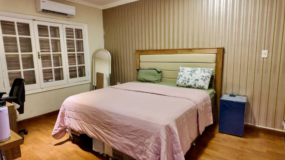EN VENTA RESIDENCIA EN AREA 1 CIUDAD DEL ESTE — foto 3