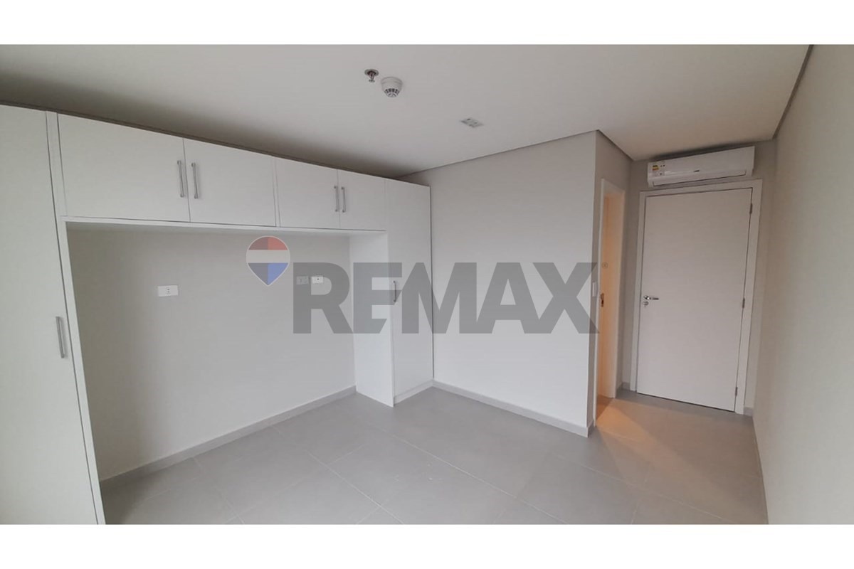Alquiler Departamento Edificio Firts Living — foto 2