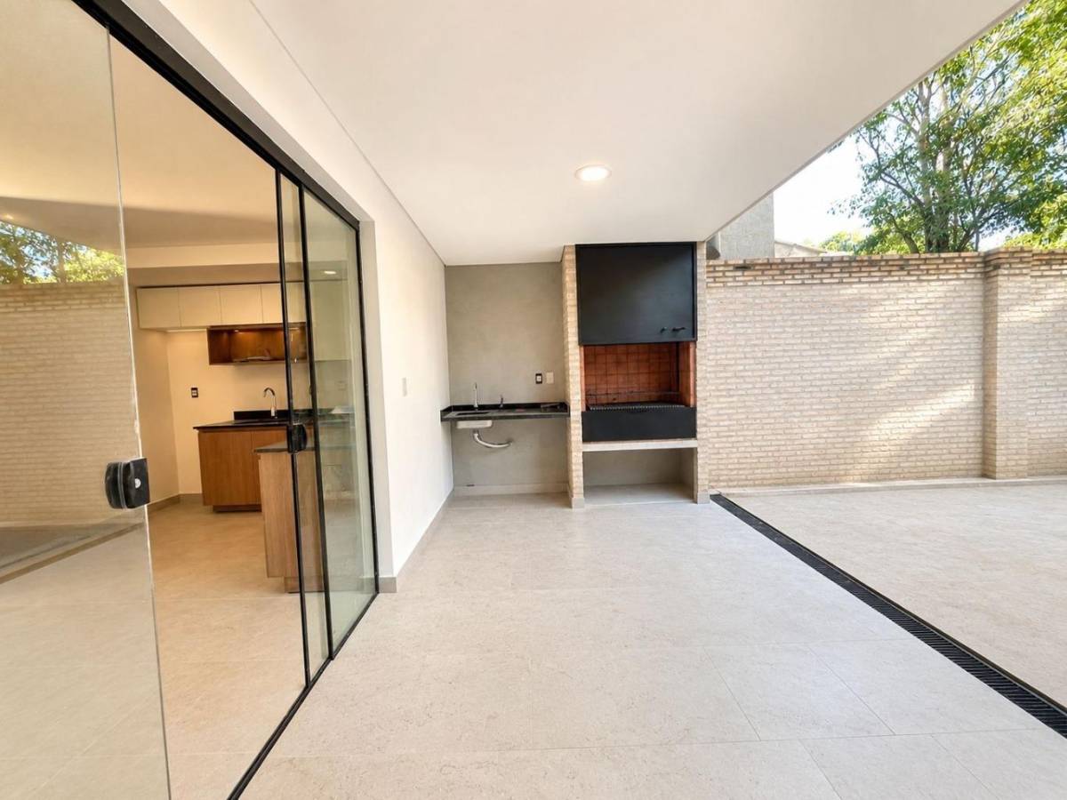 DÚPLEX DE 3 DORMITORIOS ZONA SEK– LAMBARÉ — foto 2