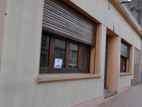 Bajo De Precio Excelente Casa En El Centro De Minas