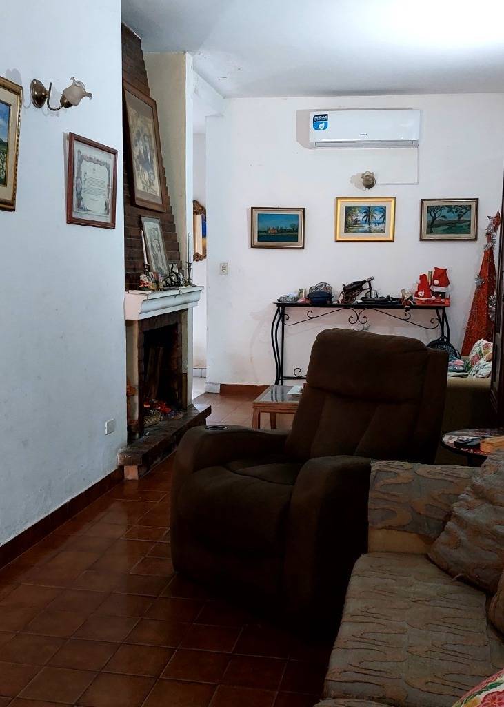 Casa 5 dorm. con piscina para refaccionar | San Cristóbal — foto 2