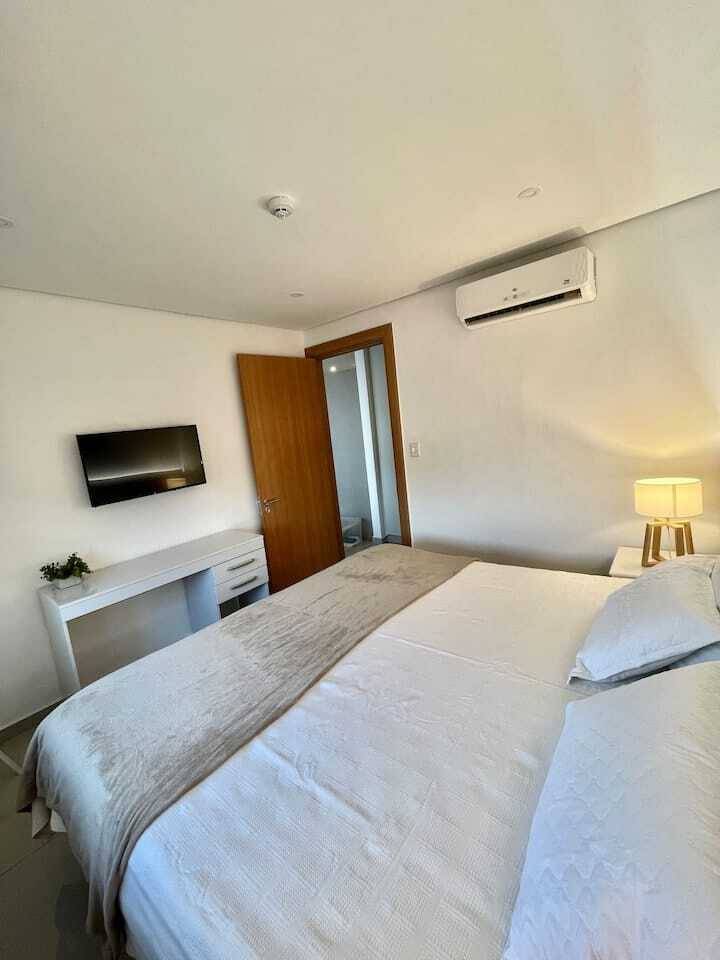 EN VENTA – HERMOSO DEPARTAMENTO AMOBLADO Y EQUIPADO — foto 2