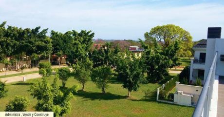 Vendemos Terreno De 2000m2 En Rakiura Country