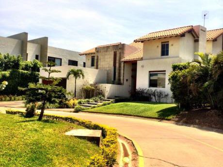 Colinas 1 Hermosa Casa En Alquiler