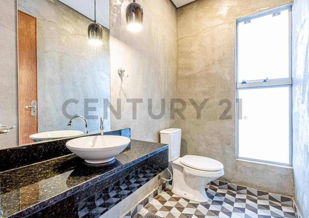 Casa en alquiler en Luque — foto 3
