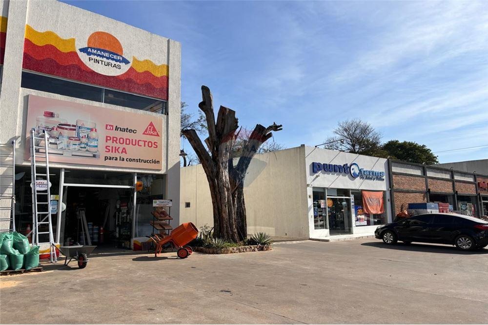ALQUILO SALON COMERCIAL EN LUQUE — foto 2