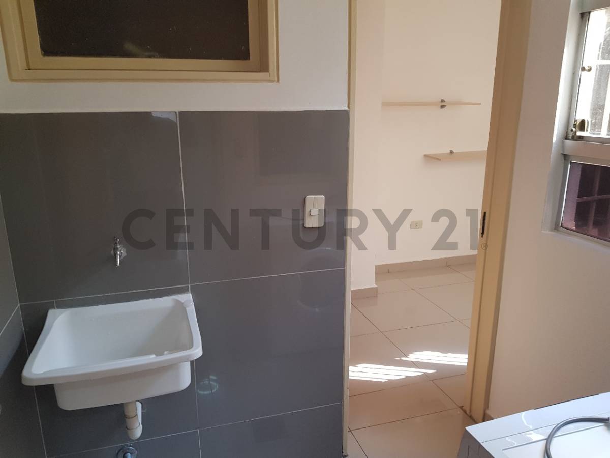 Vendo departamento de dos dormitorios amoblado en Fortaleza 2 centro — foto 3