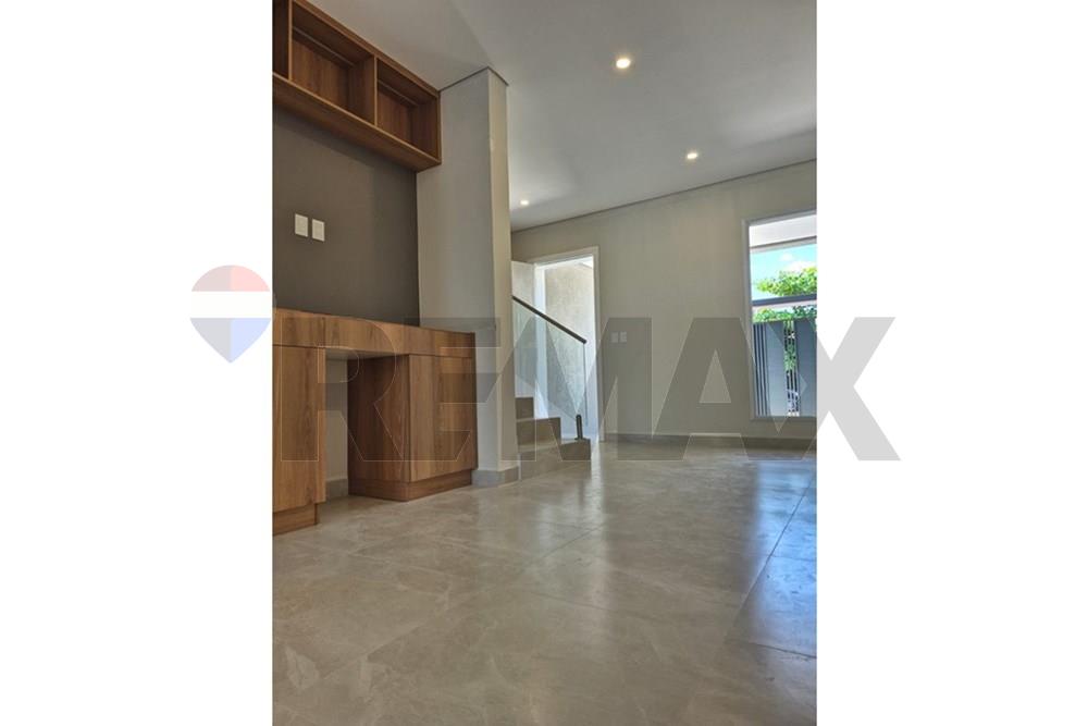 VENDO DUPLEX EN VILLA AURELIA CON FINAS TERMINACIONES — foto 3