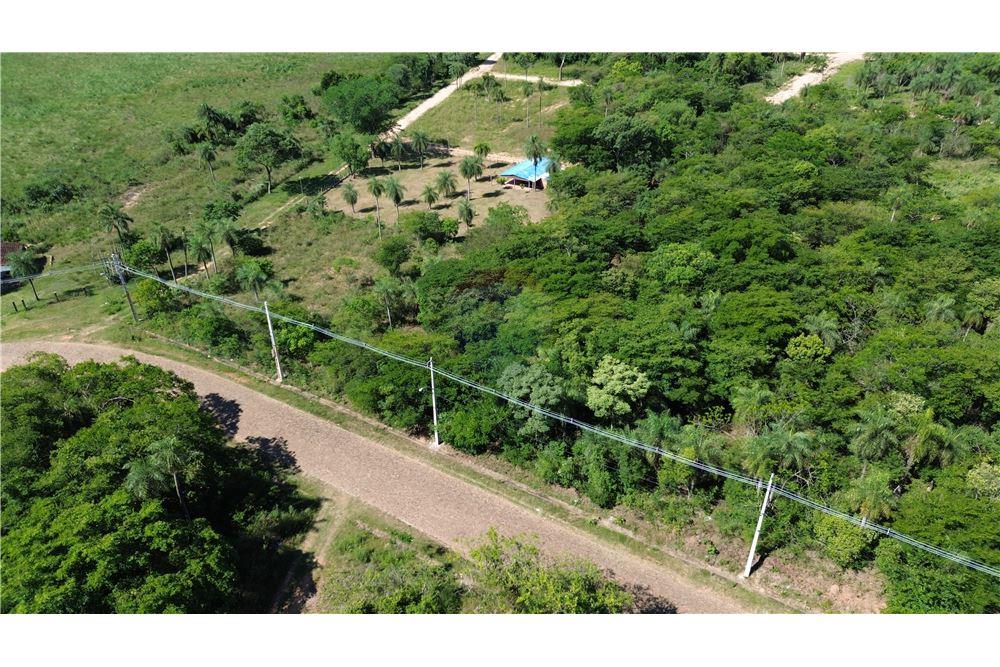 5000m2 en Altos sobre empedrado Acuña de Figueroa — foto 2