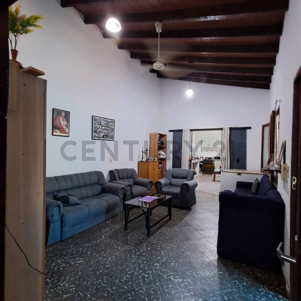Venta de Casa en Luque, Central — foto 2