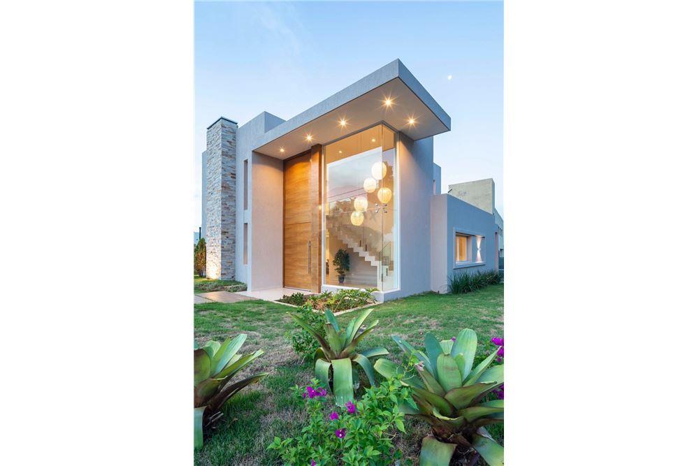 EN VENTA CASA EN AQUA VILLAGE — foto 2