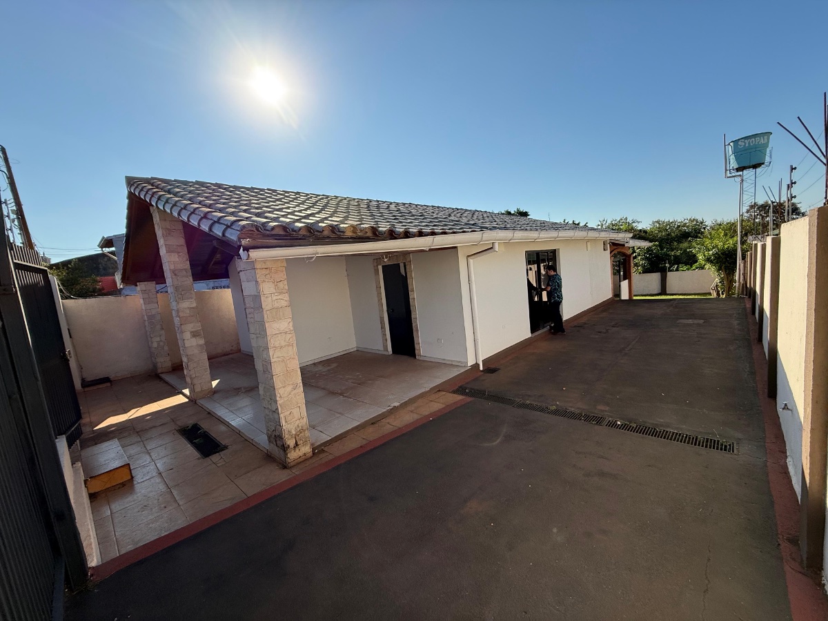 VENDO CASA EN CIUDAD DEL ESTE — foto 3