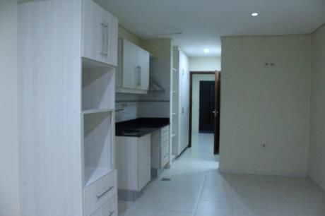 Dpto En Barrio Vista Alegre, Zona E. Ayala