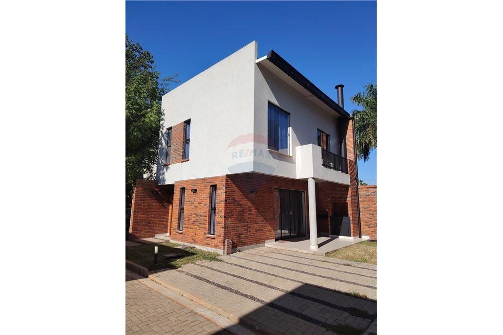 Alquiler de Duplex en LUQUE LOMA MERLO — foto 2