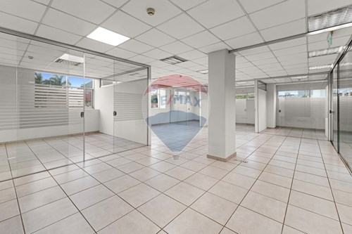 Oficina-Alquiler-PY Asunción Villa Morra — foto 2