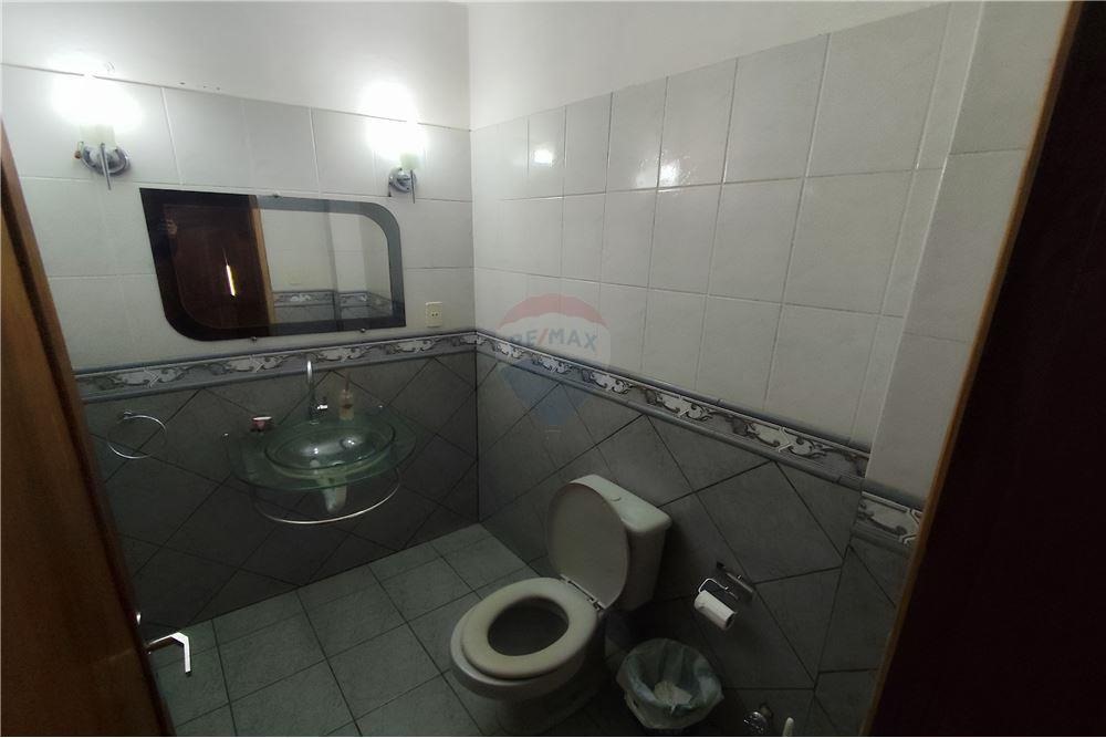 ALQUILO AMPLIA CASA EN LUQUE ZONA PLAZA MADERO — foto 3