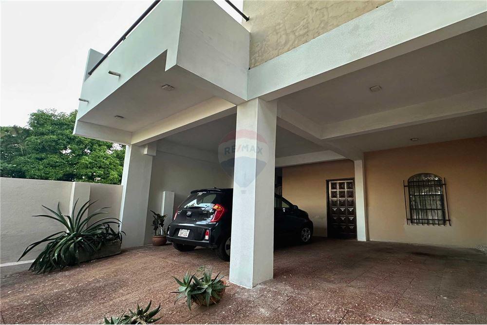 En Venta - Casa - Asunción, Salvador del Mundo. — foto 2