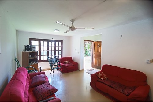 VENDO CASA EN ESQUINA FERNANDO DE LA MORA Z/ SUR!! — foto 2