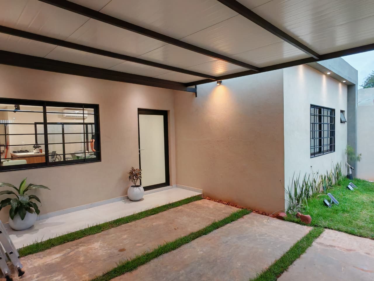 Casa en venta en Luque — foto 2