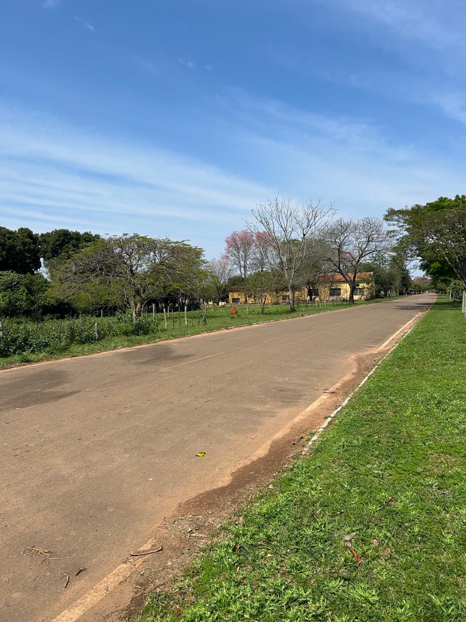Terreno en esquina en el centro de la ciudad de Mbuyapey — foto 3