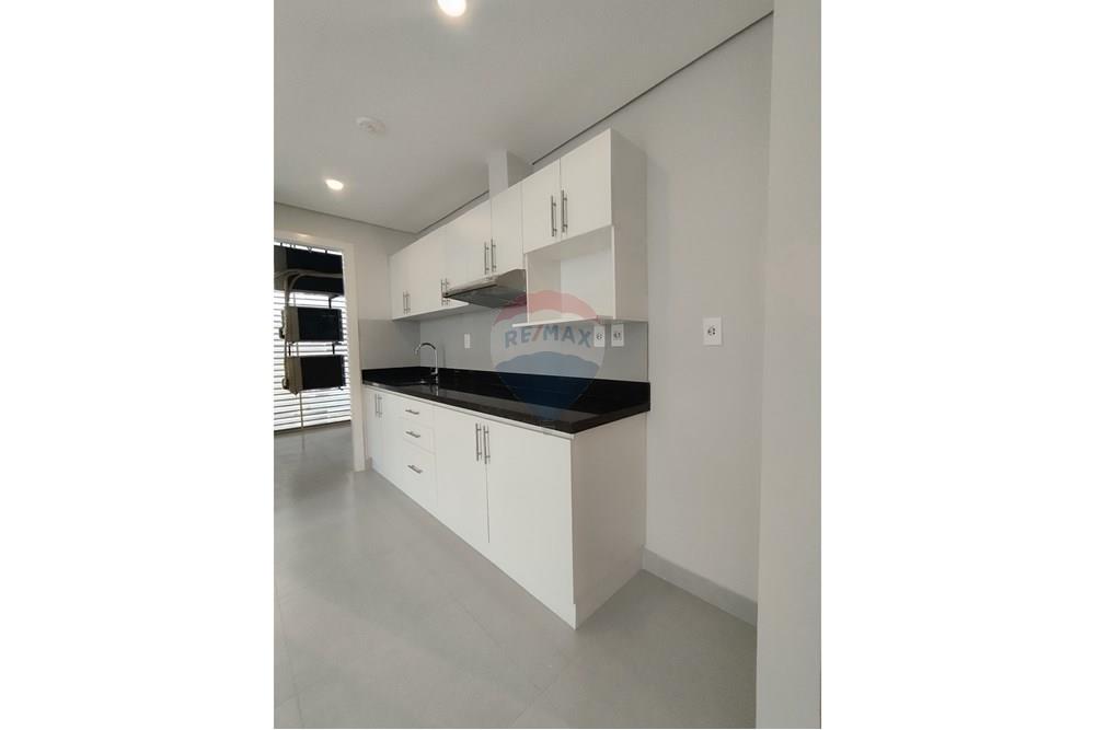 Departamento - Alquiler - Fernando De La Mora, Paraguay — foto 3