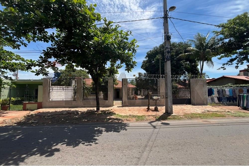 TERRENO CON CASA PROPIEDAD LAMBARE — foto 2