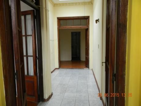 Buena Casa Al Frente, Azotea C/parrillero