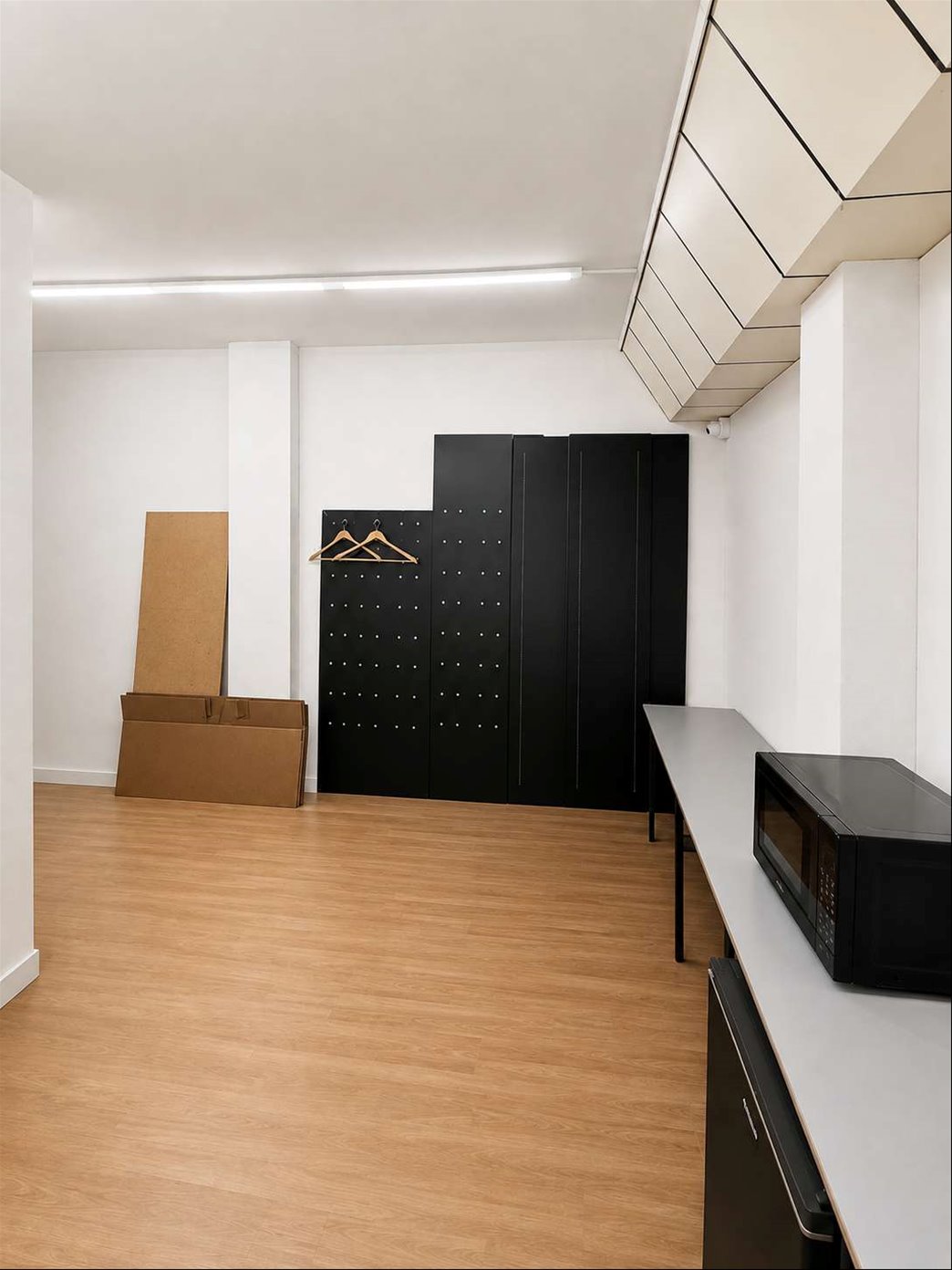 ALQUILER Local comercial de 343m2 sobre 18 de julio en Centro · Photo 6