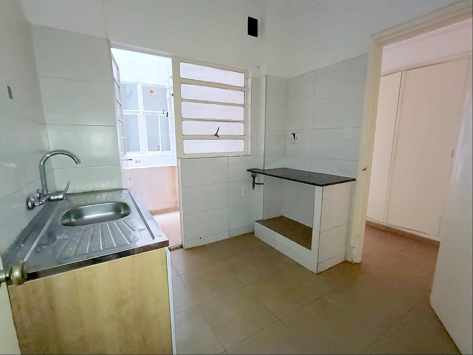 Alquiler Apartamento Pocitos 2 Dormitorios 2 Baños Servicio completo Garaje · Foto 10