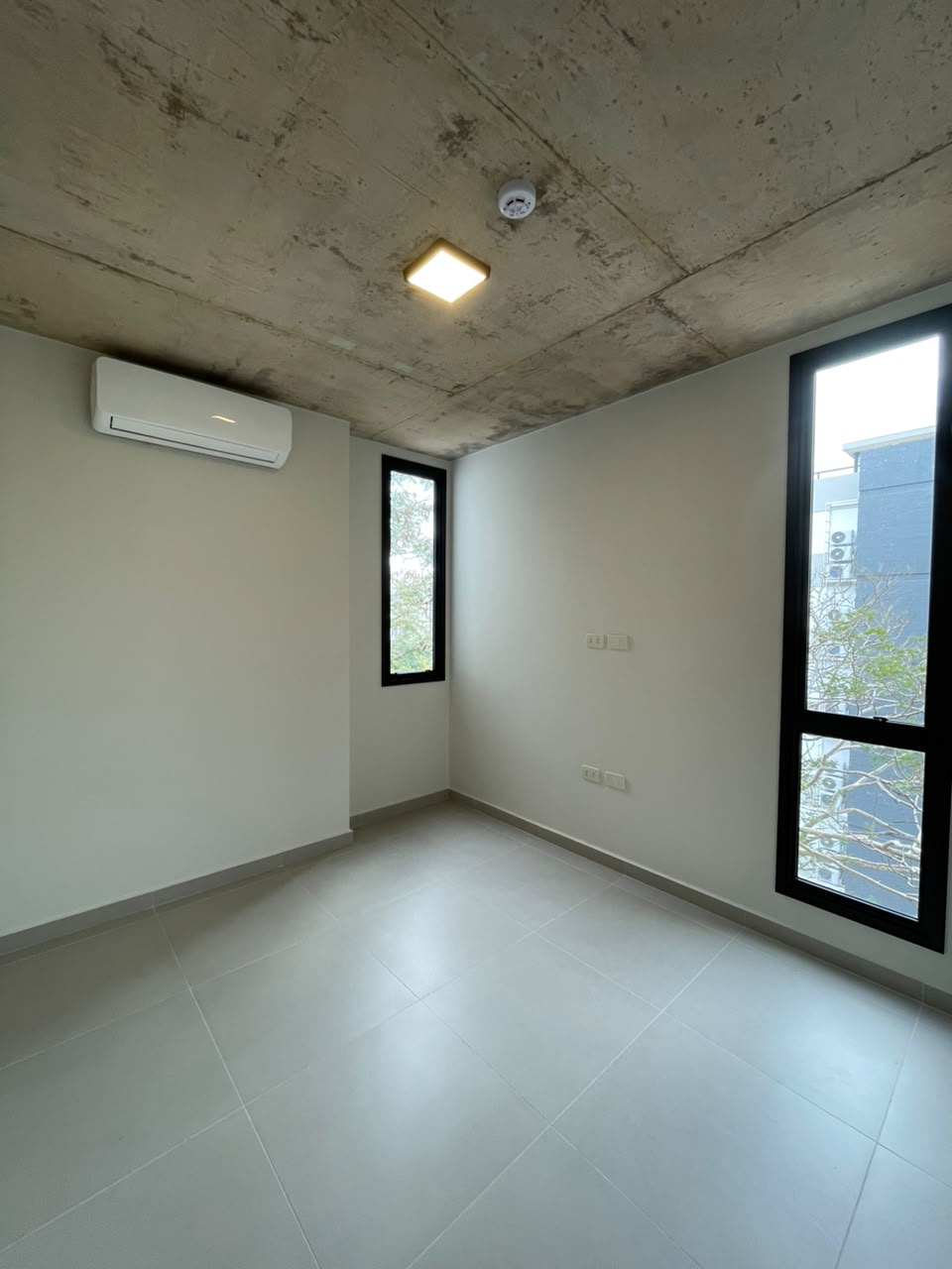 EN ALQUILER MONOAMBIENTE ZONA CIT — foto 3