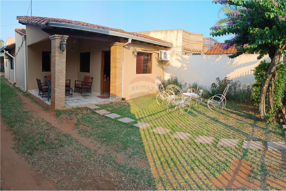 Venta de Casa en Mariano, a Pasos del Aeropuerto — foto 2