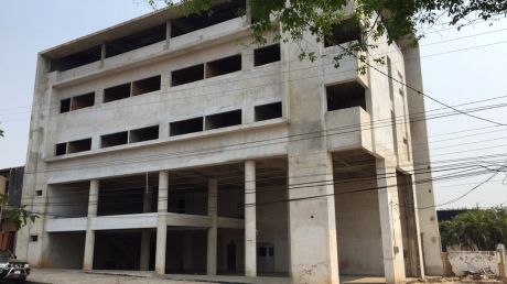V-037 Vendo Edificio A Culminar - Luque