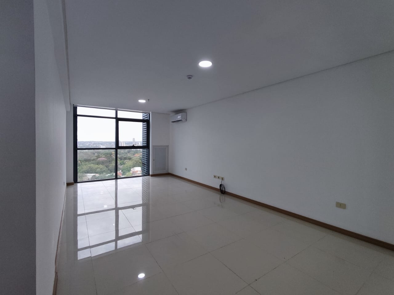Alquilo Oficina Trading Park — foto 2
