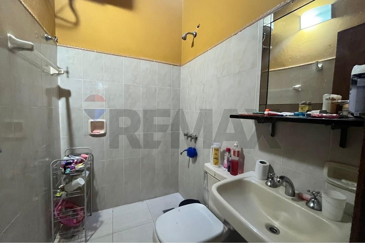 Chalet - Alquiler - Lambaré, Central, Paraguay — foto 3