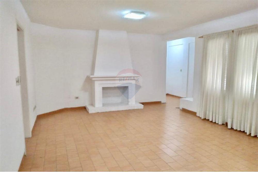 DEPARTAMENTO DE 2 DORMITORIOS EN BARRIO LAS MERCEDES — foto 2