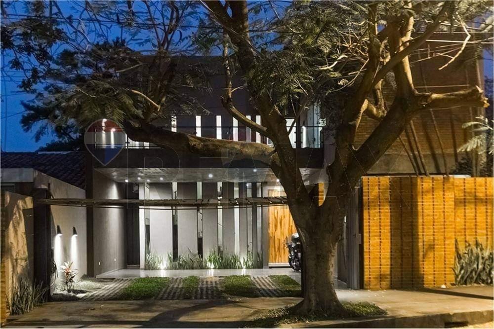 IMPONENTE RESIDENCIA EN RECOLETA — foto 2