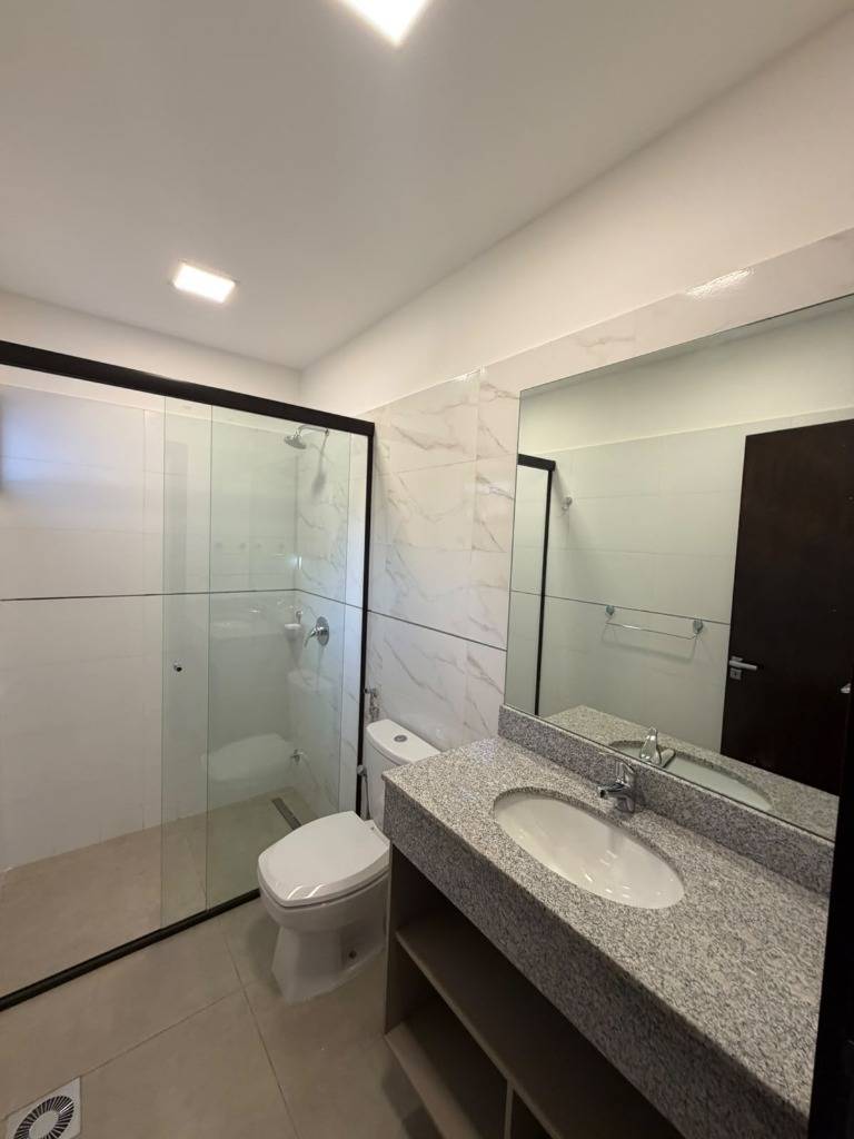 ALQUILO CASA EN BARRIO CERRADO – LUQUE — foto 3