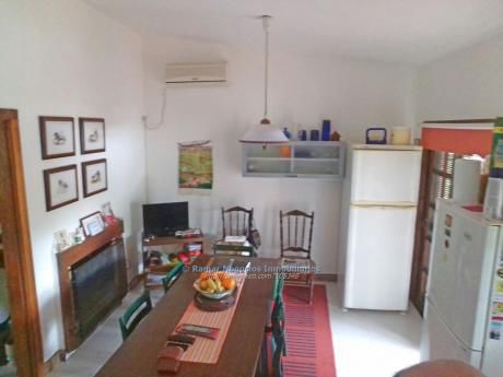 Casa En Venta 3 Dormitorios, 2 Baños