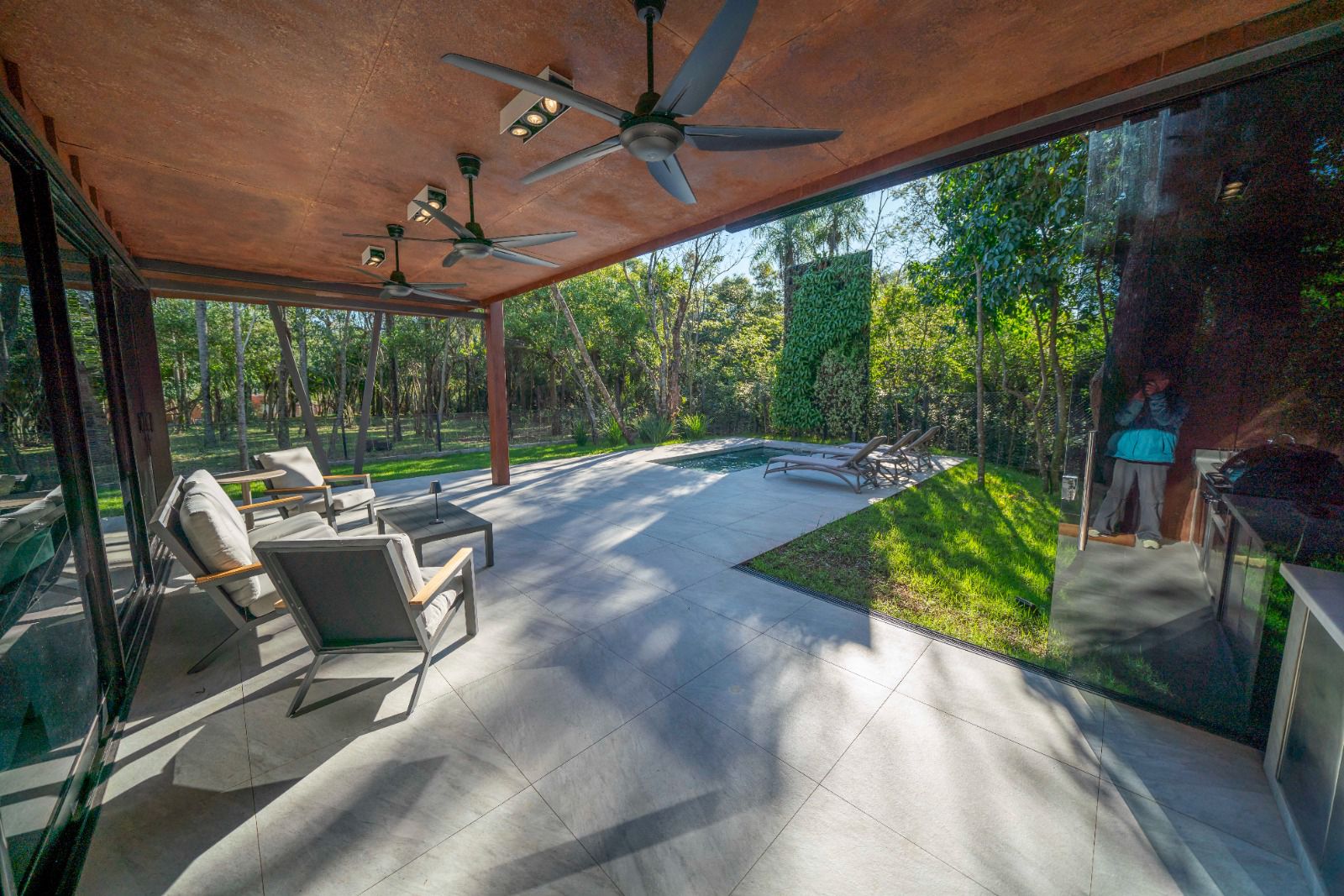 Vendo hermosa Casa en San Bernardino en Barrio Cerrado Punta Serena — foto 3