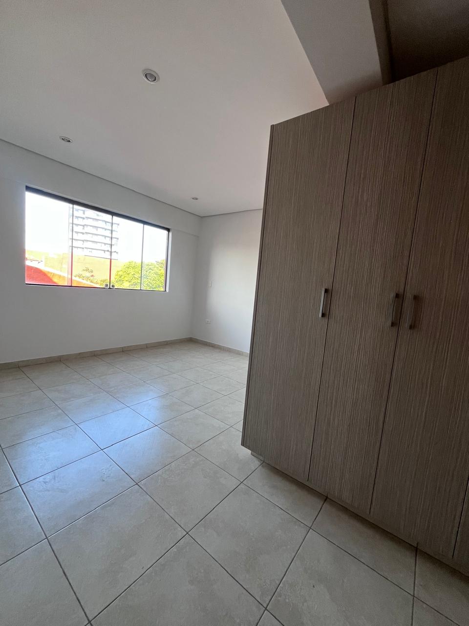 EN ALQUILER DE DEPARTAMENTO VILLA MORRA — foto 3