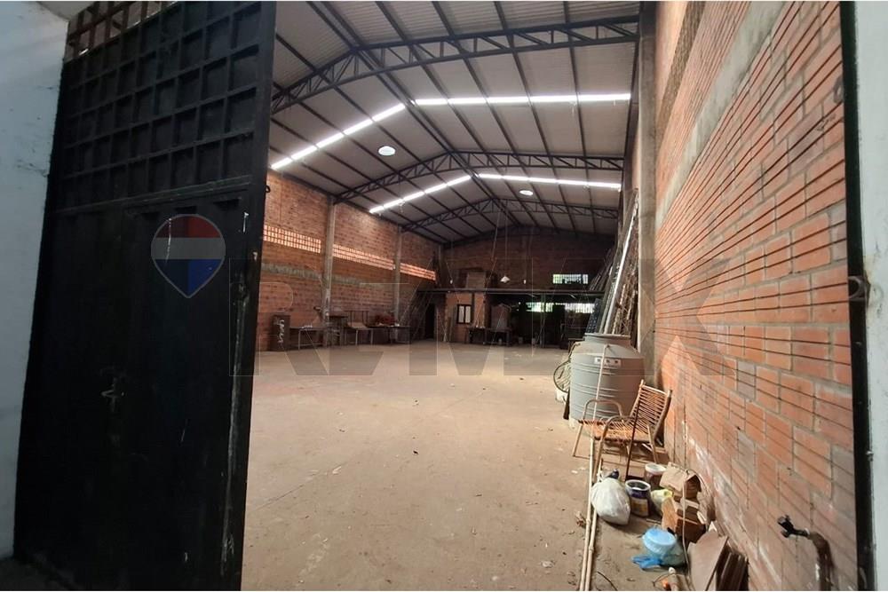 Depósito - Alquiler - Luque — foto 2