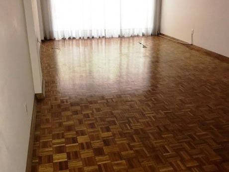 Apartamento 3 Dorm. Y Servicio Integrado Con Gge Pocitos