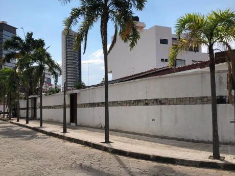 Casa En Venta En Equipetrol