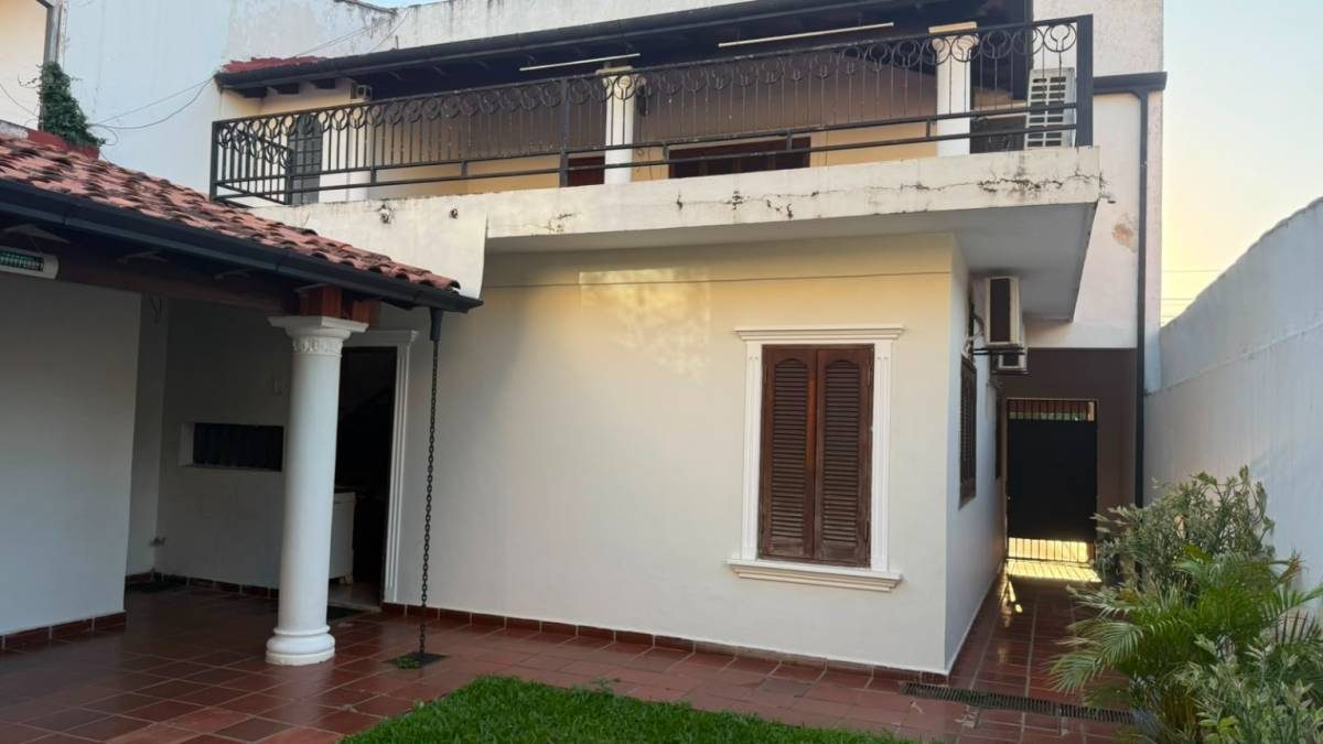 Casa en alquiler en Tembetary